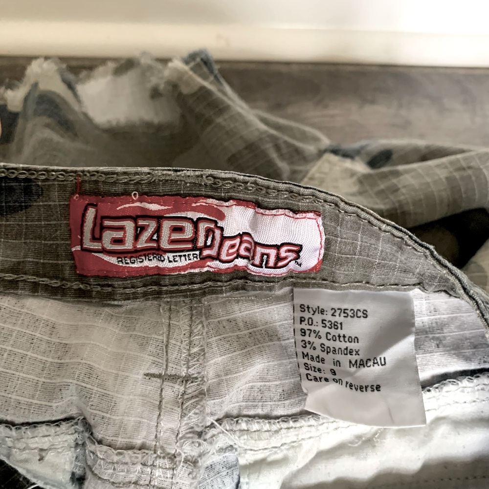 Lazer Jeans short - Picture 4 of 4